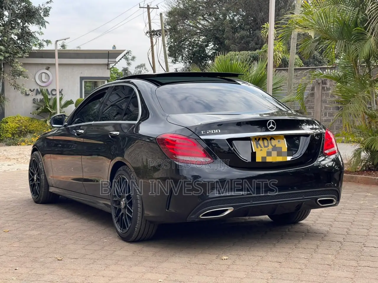 Mercedes-Benz C200 2014 Black