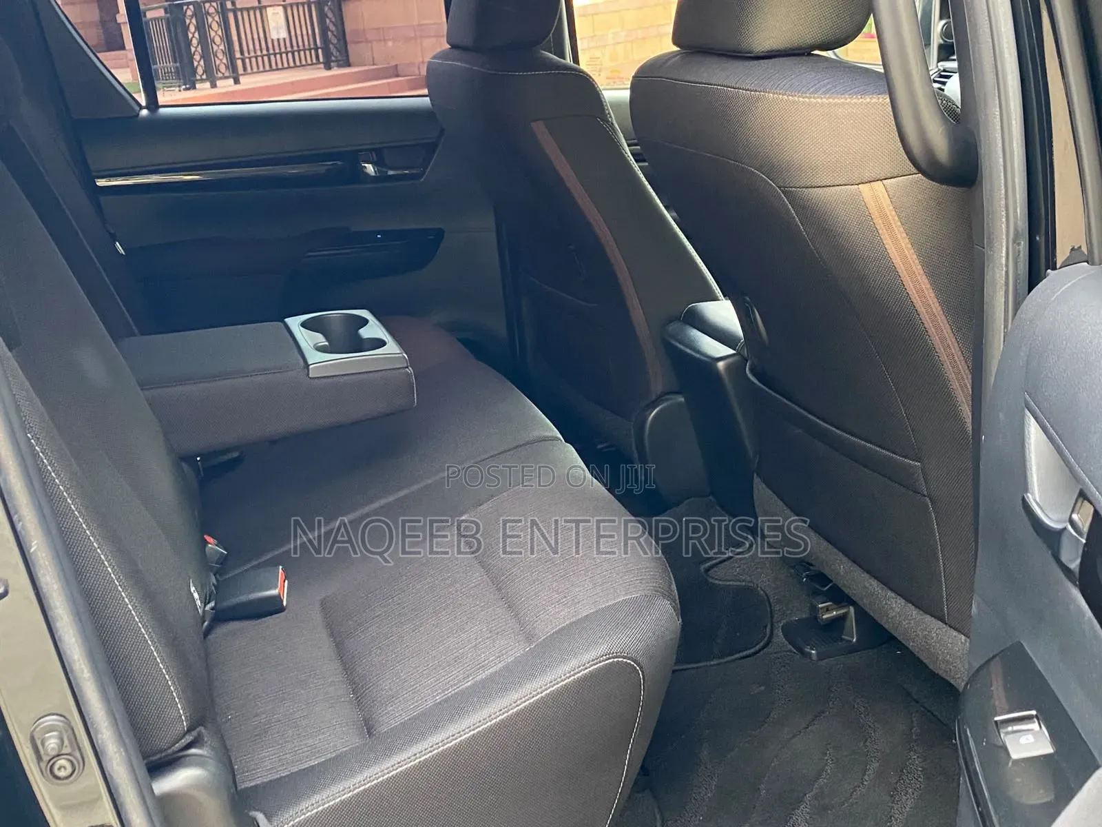 Toyota RAV4 2019 Maroon
