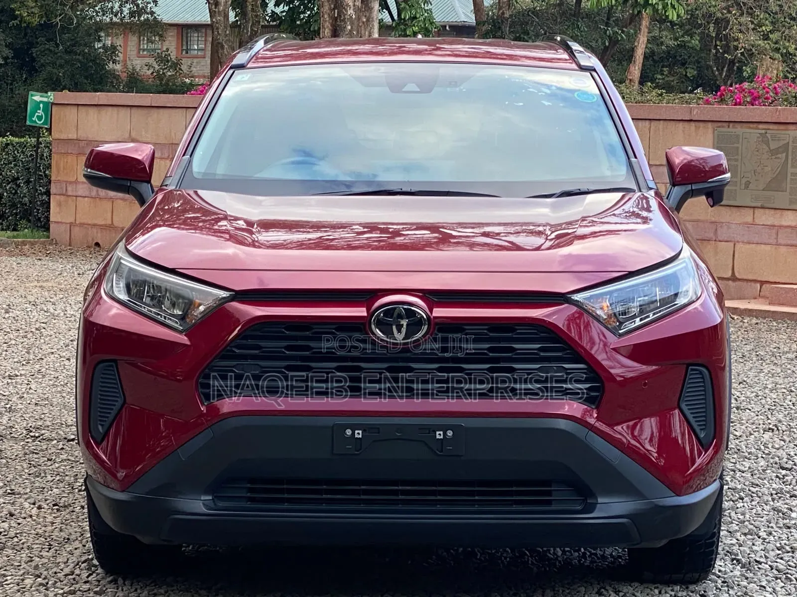 Toyota RAV4 2019 Maroon