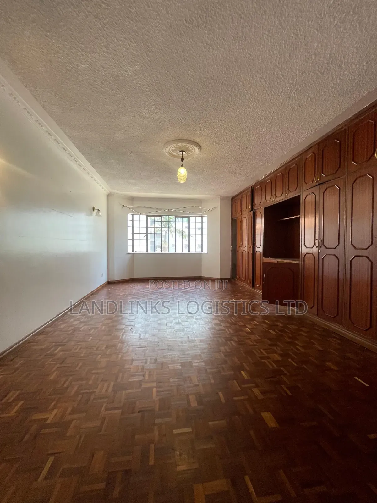 3bdrm Apartment in Westlands, Raphta Road Area for sale