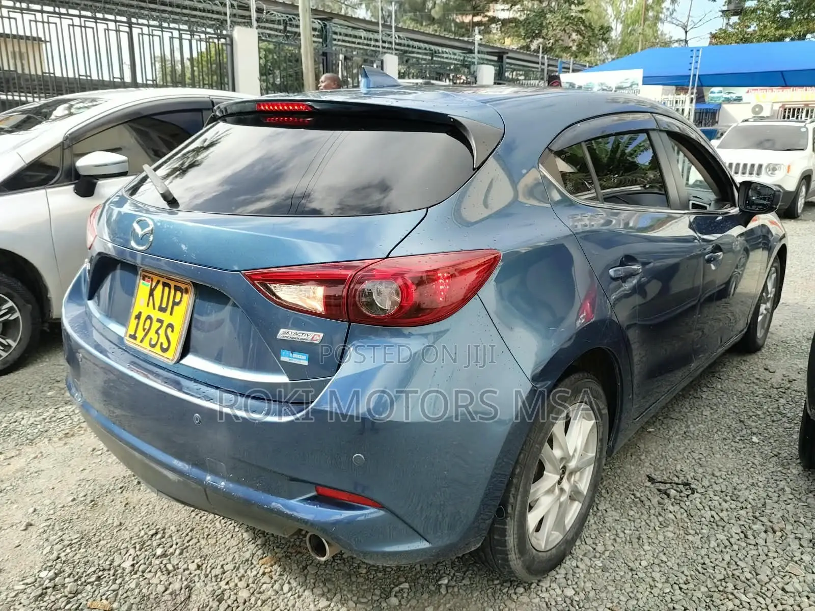 Mazda Axela 2015 Blue