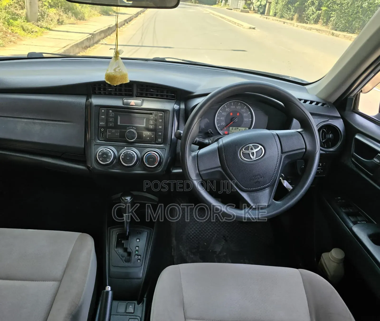Toyota Axio 1.5 X 2WD 2015 Silver