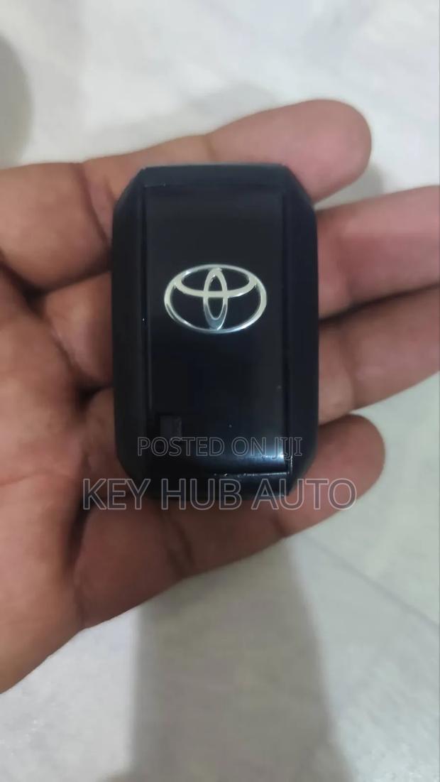 Lost Car Key? We Program Replace Keys