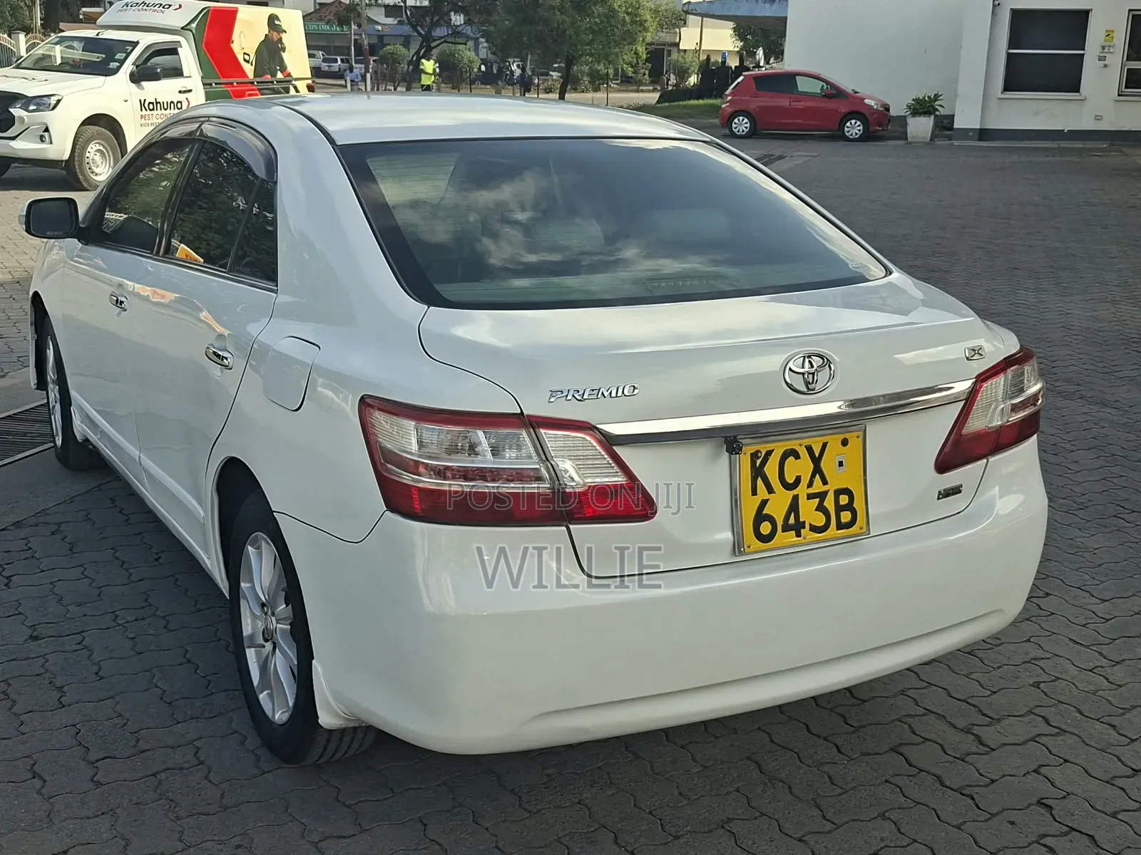 Toyota Premio 2013 White