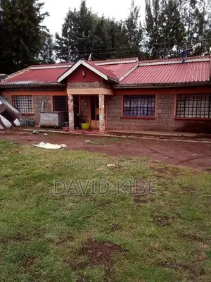 3bdrm Block of Flats in Umoja, Egerton Area for sale
