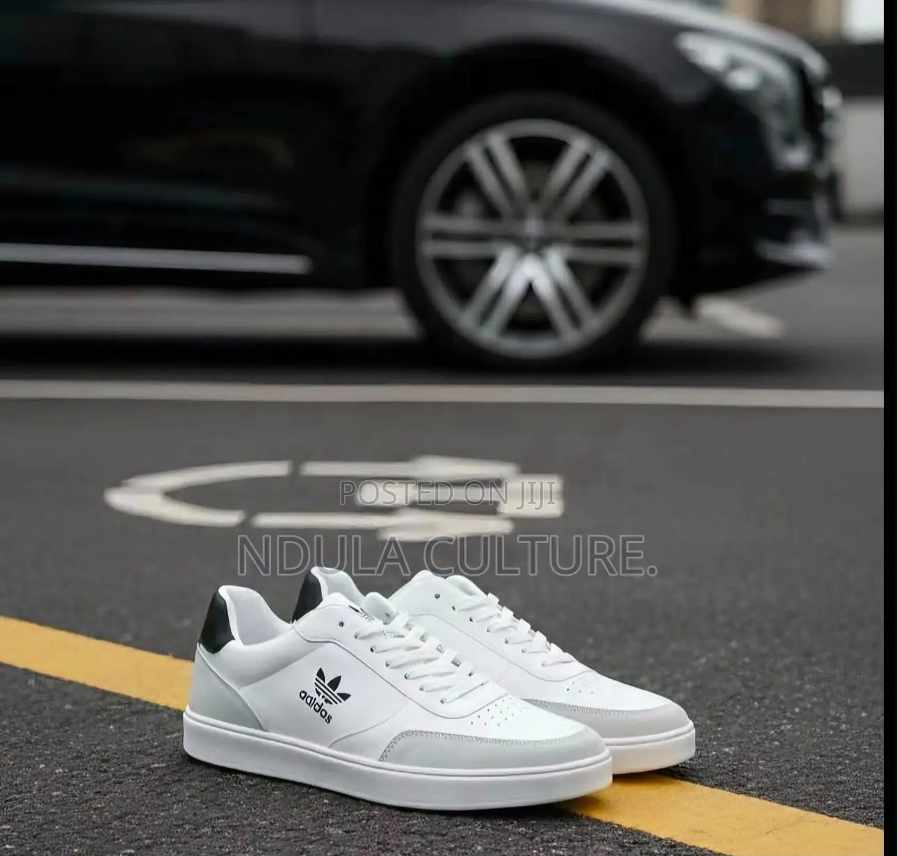 Adidas Casual Sneakers