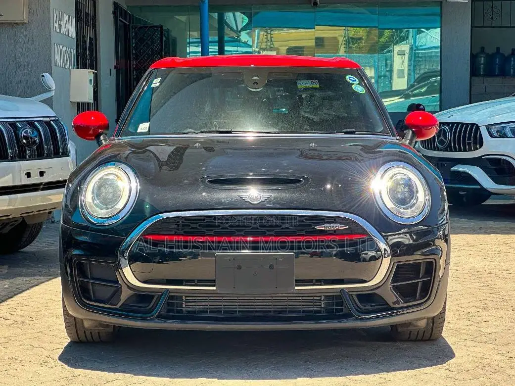 Mini Clubman Cooper ALL4 2019 Black