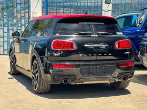 Mini Clubman Cooper ALL4 2019 Black
