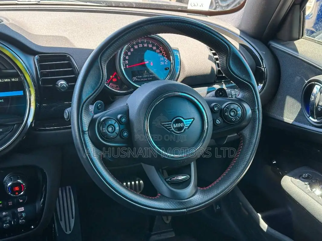 Mini Clubman Cooper ALL4 2019 Black