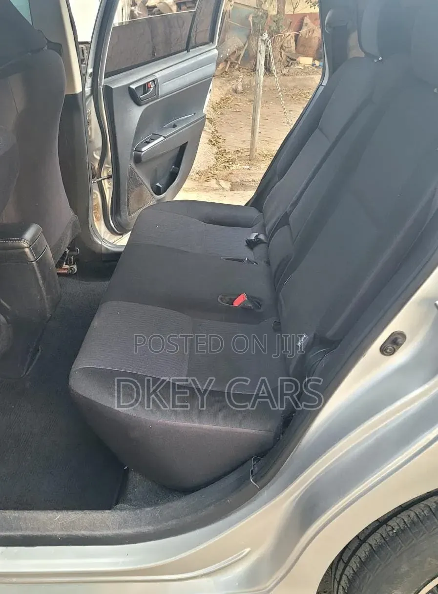Toyota Corolla Fielder 2014 Silver