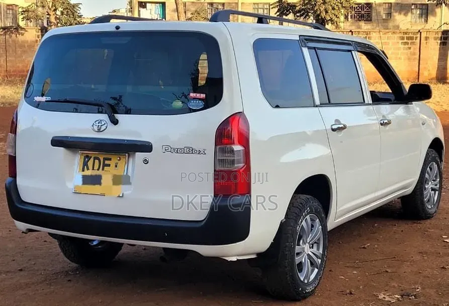 Toyota Probox 2014 White