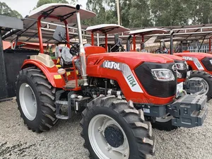 Tractor LT754