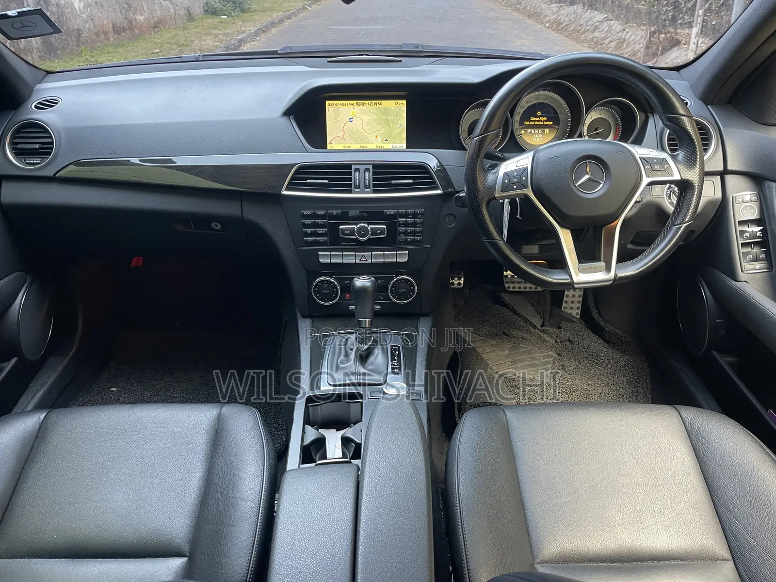 Mercedes-Benz C200 2012 Black