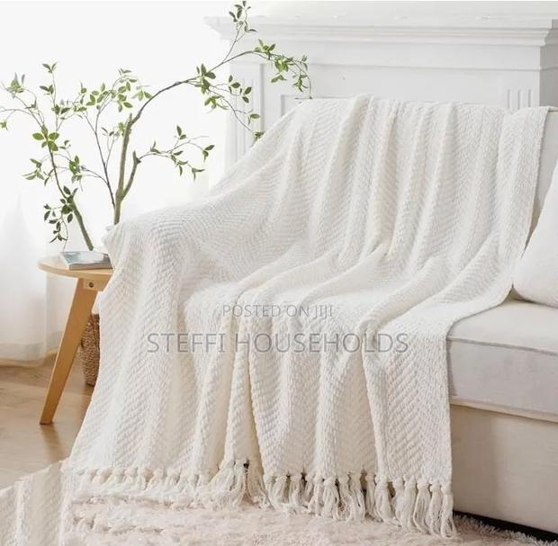 Knit Throw Blankets - thumbnail 7