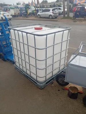 Water Gauge Tank. Water Storage Tank Capacity 1000litres