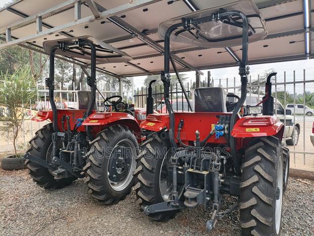 Tractor LT354 - main view