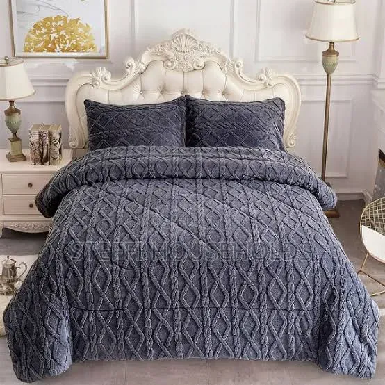 Winter Woolen Duvet
