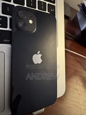 Apple iPhone 12 64 GB Black