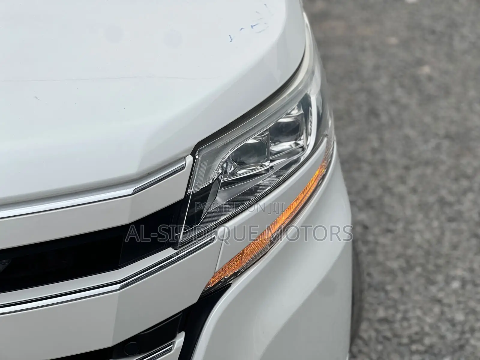 Toyota Noah 2019 White