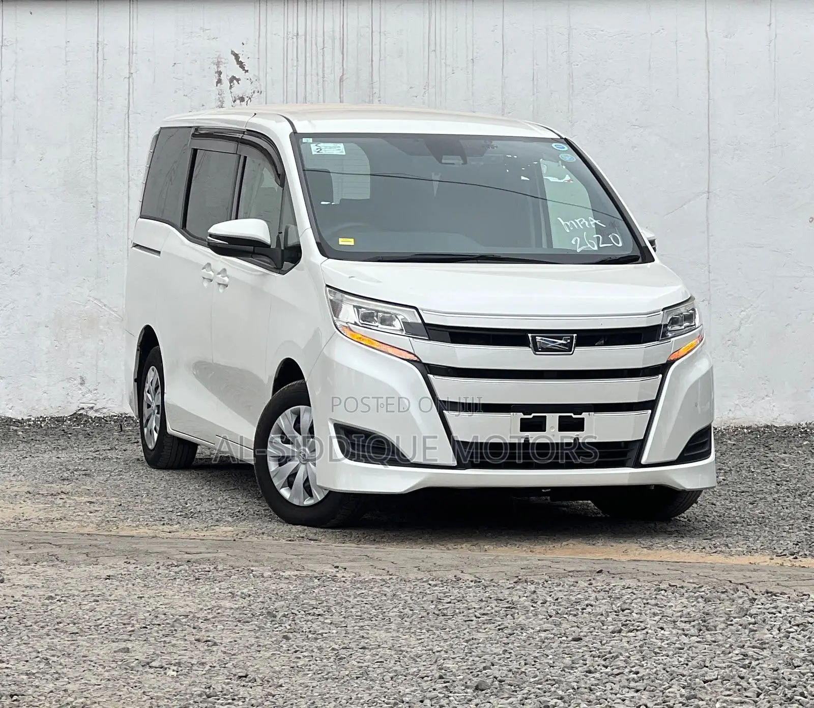 Toyota Noah 2019 White