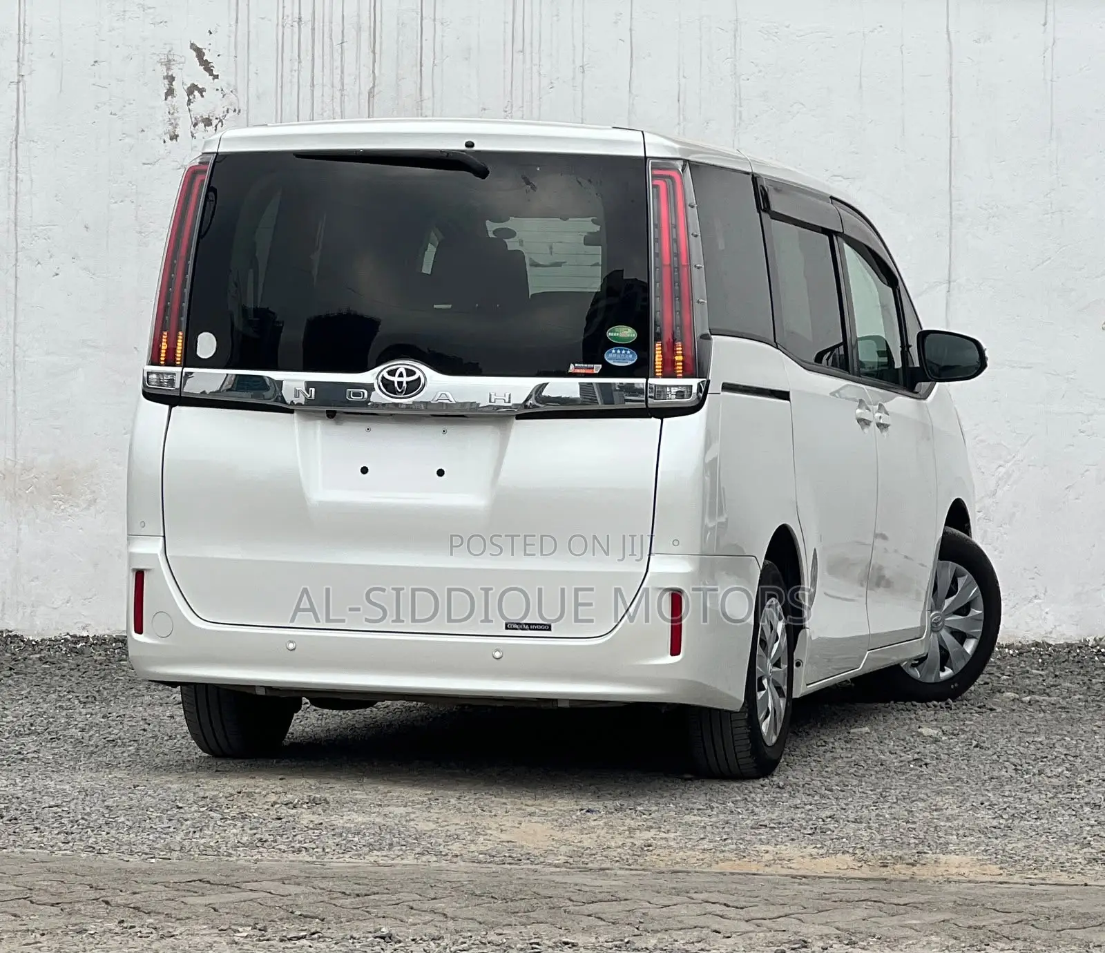 Toyota Noah 2019 White