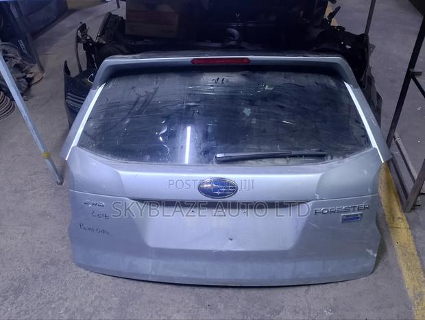 Subaru Forester Sj5 Tailgate - thumbnail 2