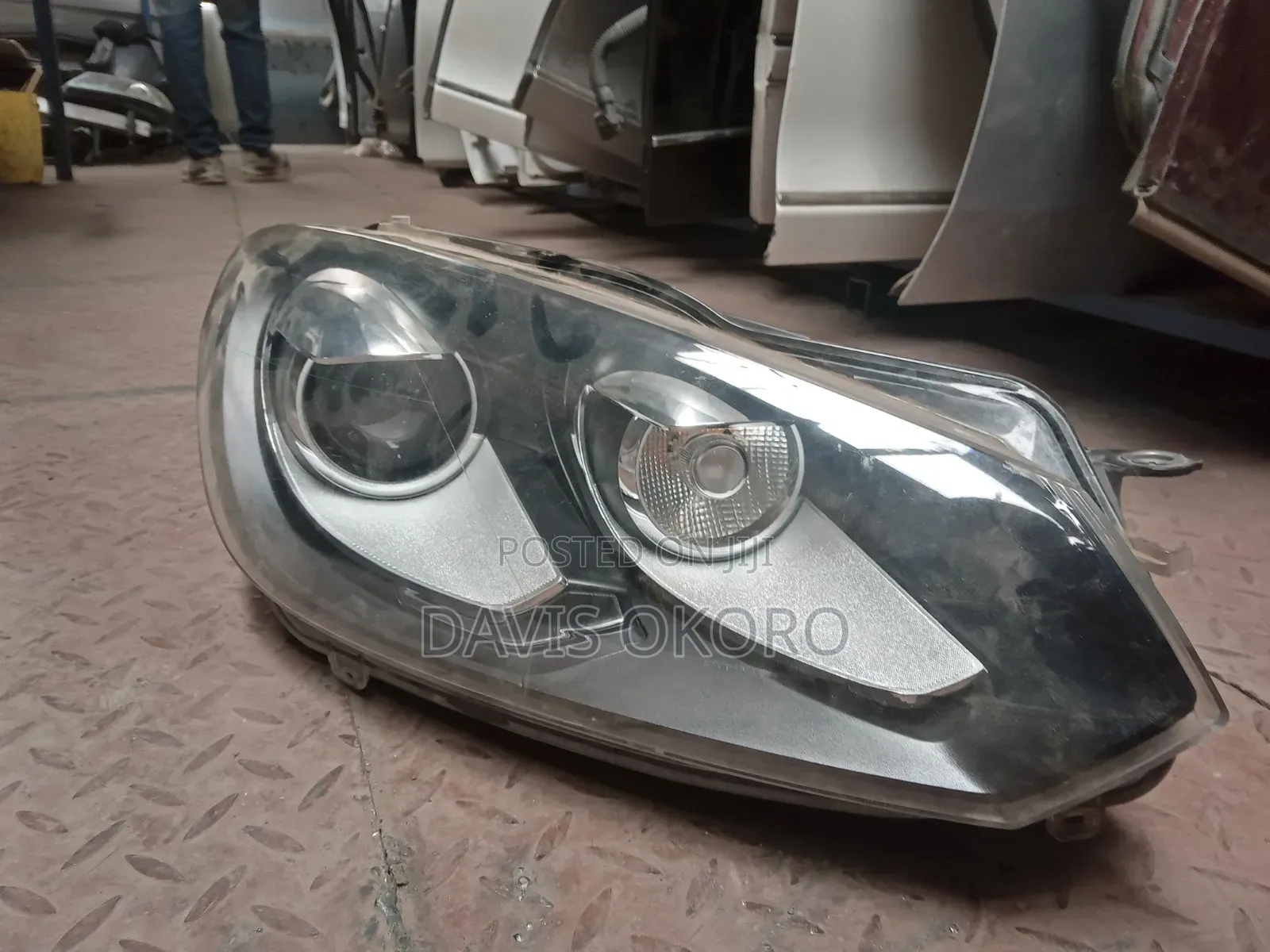 Vw Golf 6 Headlight