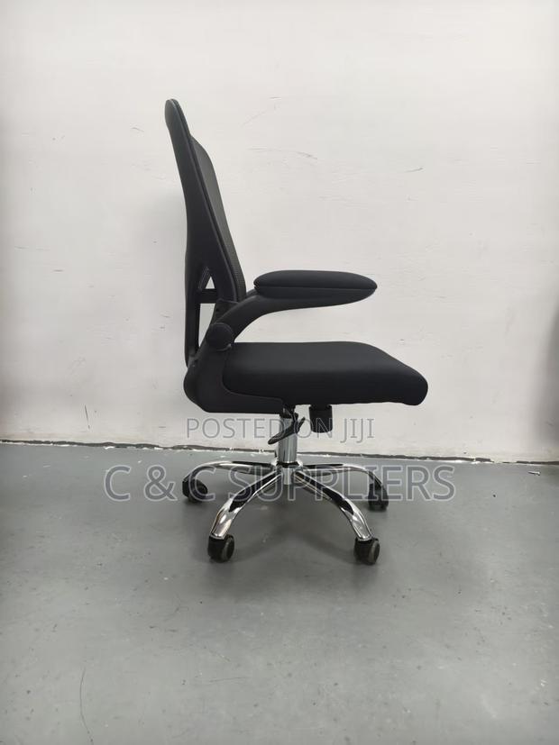 Mid-Back Ergonomic Work Chair - thumbnail 3