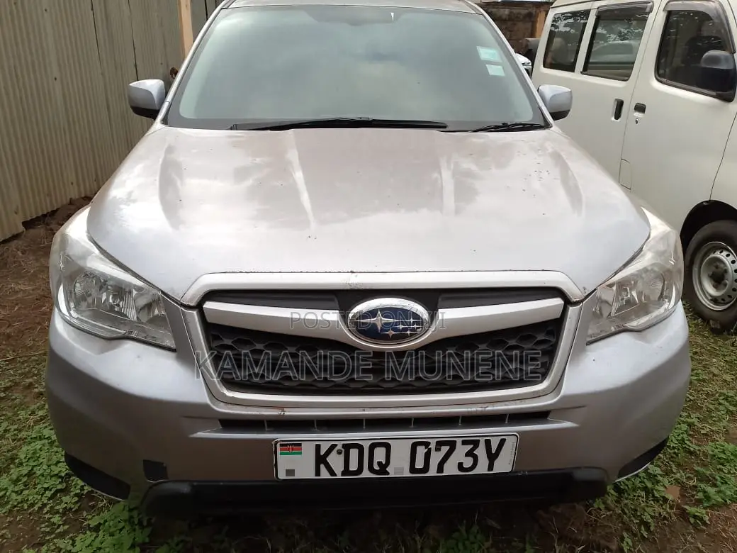 Subaru Forester 2.0XT Premium 4dr SUV AWD (2.0L 4cyl Turbo CVT) 2014