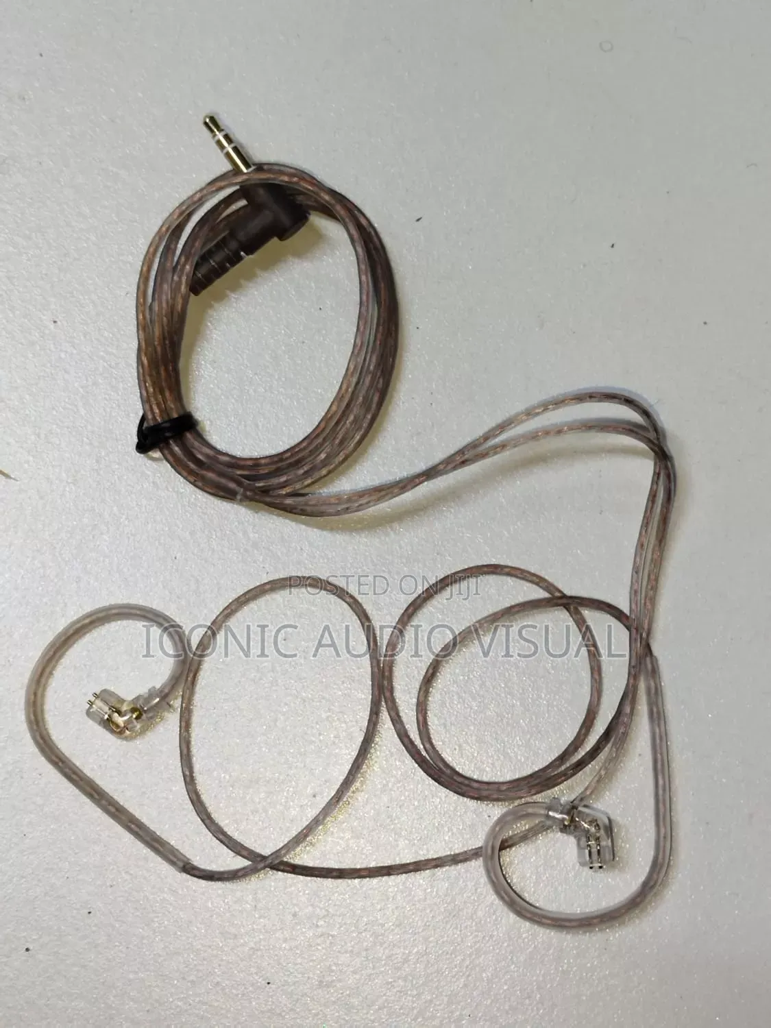 In Ear Cable
