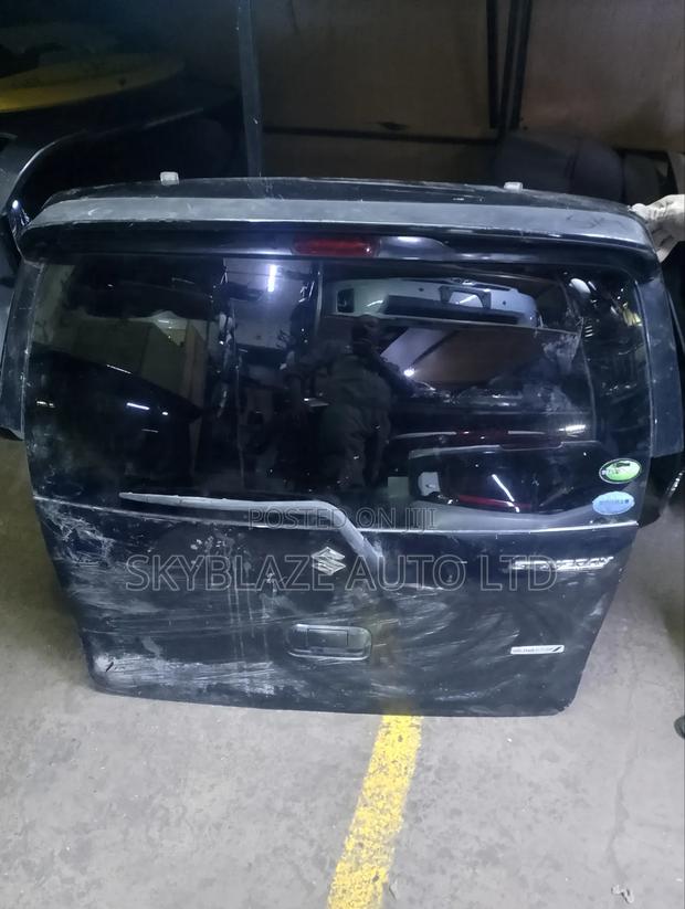Suzuki Stingray Tailgate - main view