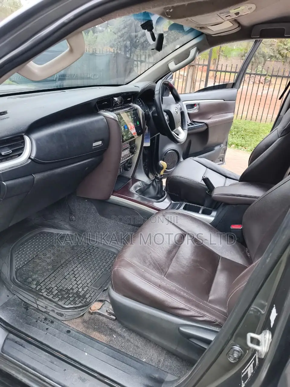 Toyota Fortuner 2.8 D AWD 2016 Gray