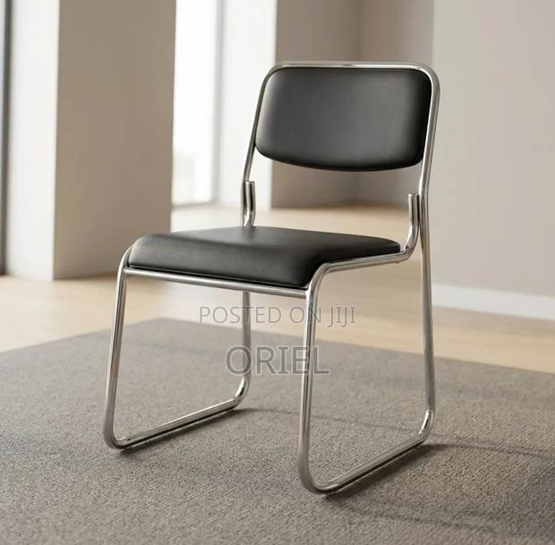 Office Chair : Stackable Chrome Visitor Chair - thumbnail 2