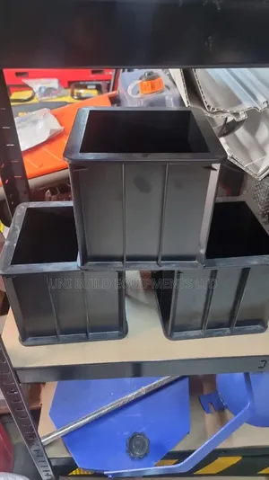 Plastic Cube Testing Mould