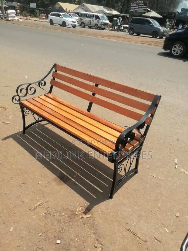 Melary Wooden Metallic Garden Customized Benches
