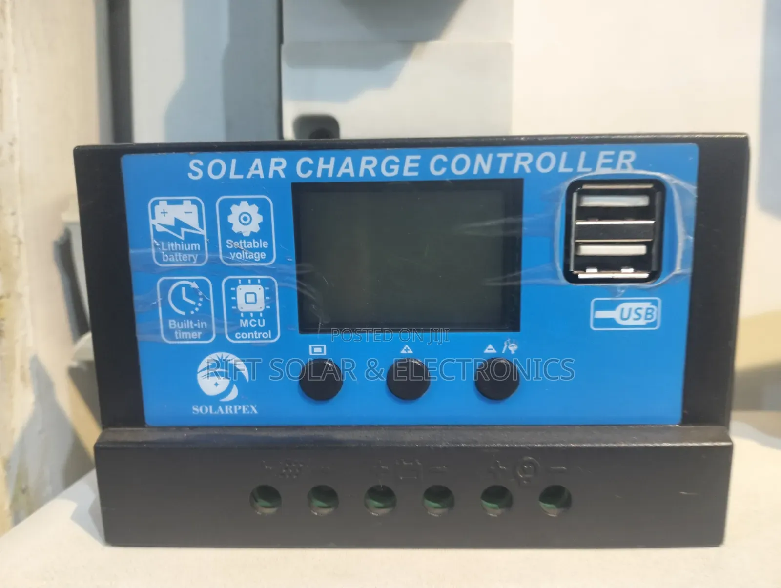 250 Watts Home Solar Solution - 200ah Battery - 600w Inverter Full Kit