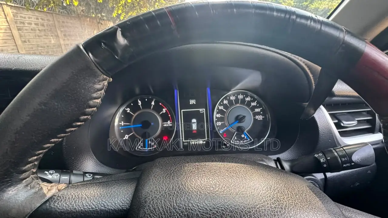 Toyota Fortuner 2.8 D AWD 2016 Gray