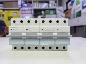Meanray 100A Manual Change Over Switch 3-Phase