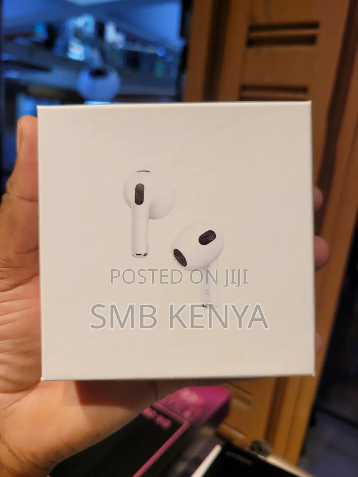 AirPods Pro 3-Inspired Wireless Bluetooth Earbuds With Charging Case
