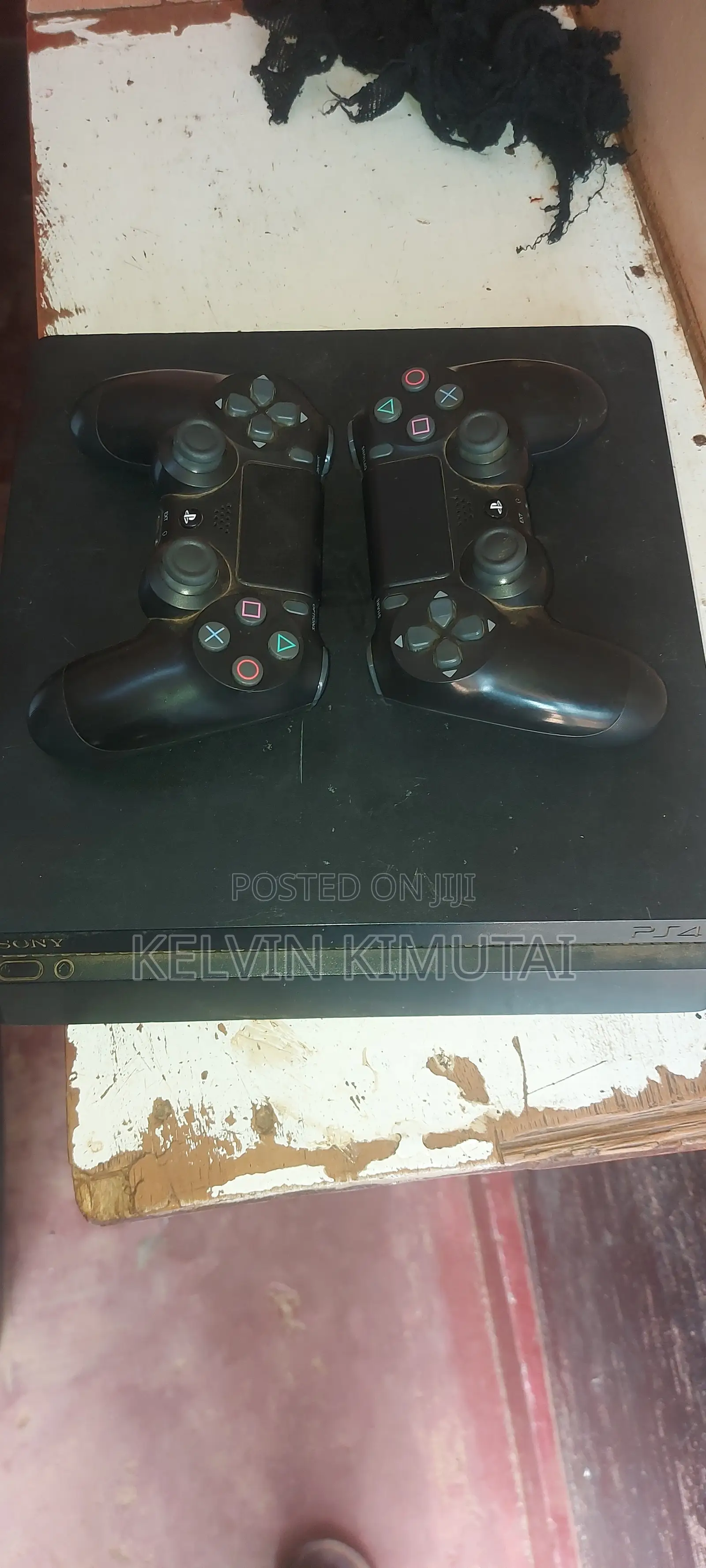 Playstation 4 Slim
