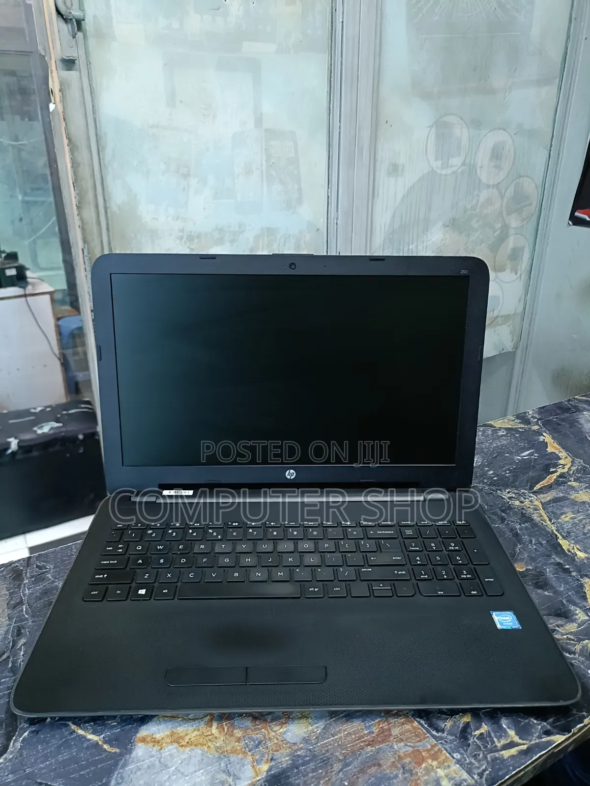 Laptop HP 250 G4 4GB Intel Celeron SSD 256GB