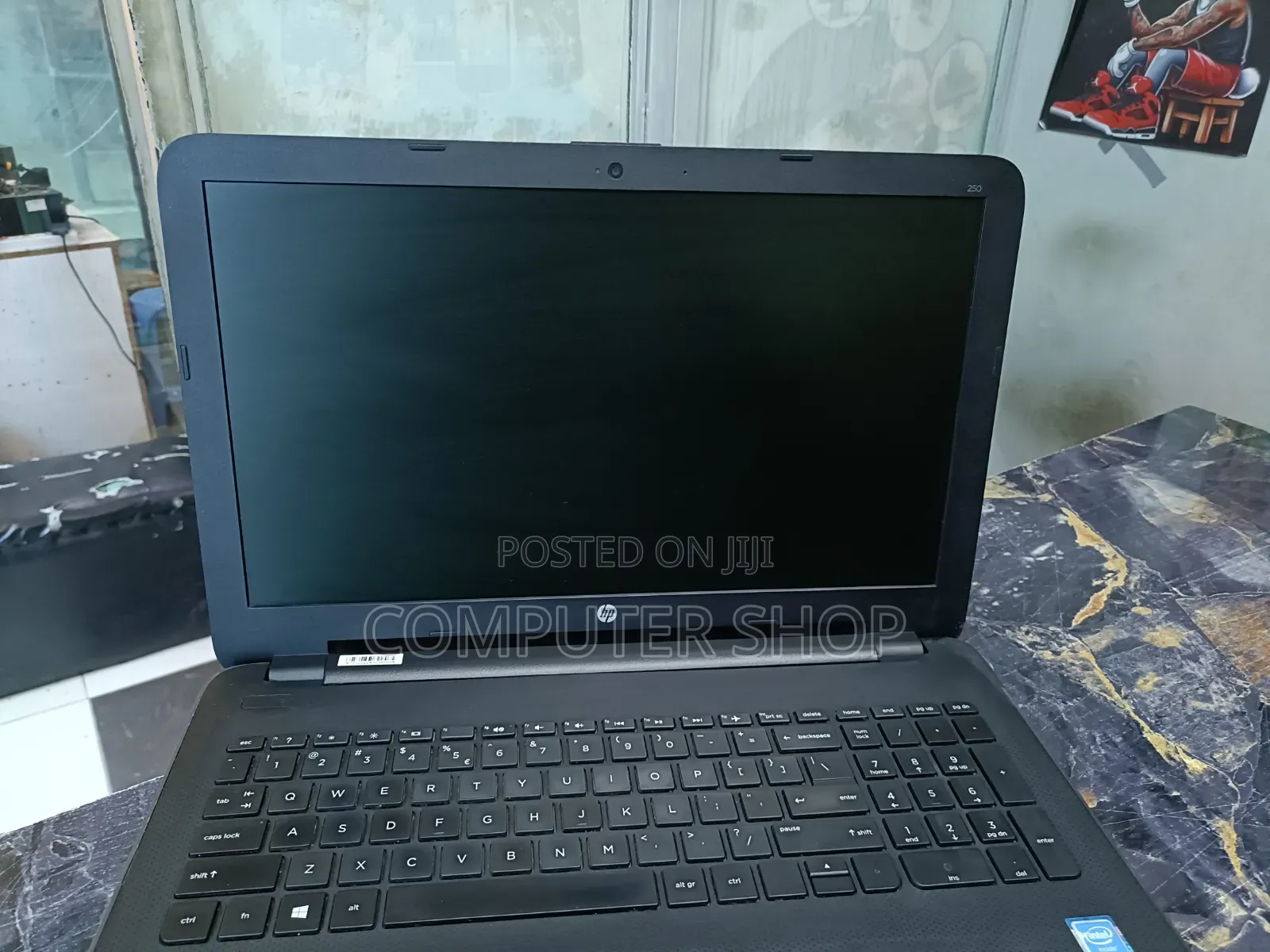 Laptop HP 250 G4 4GB Intel Celeron SSD 256GB