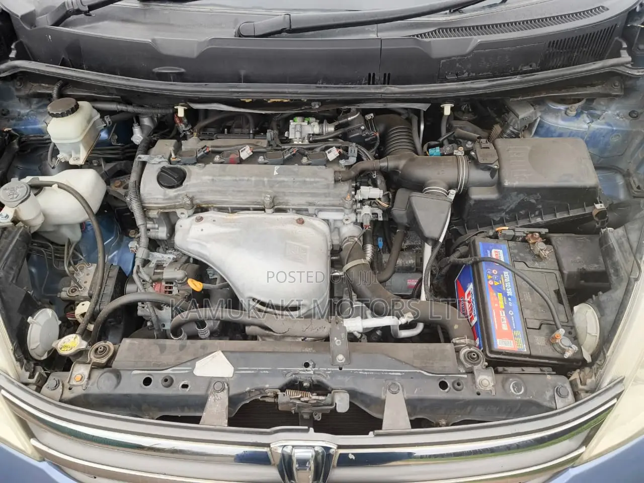 Toyota ISIS 2007 Blue