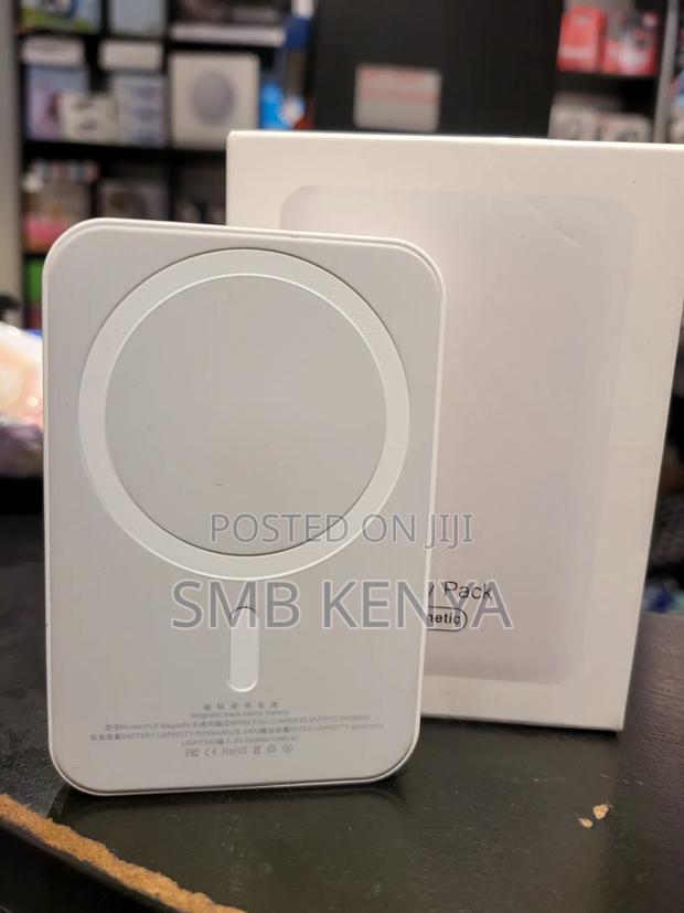 Apple 20W MagSafe 5000mAh Wireless Power Bank for iPhone 12-14 Pro Max