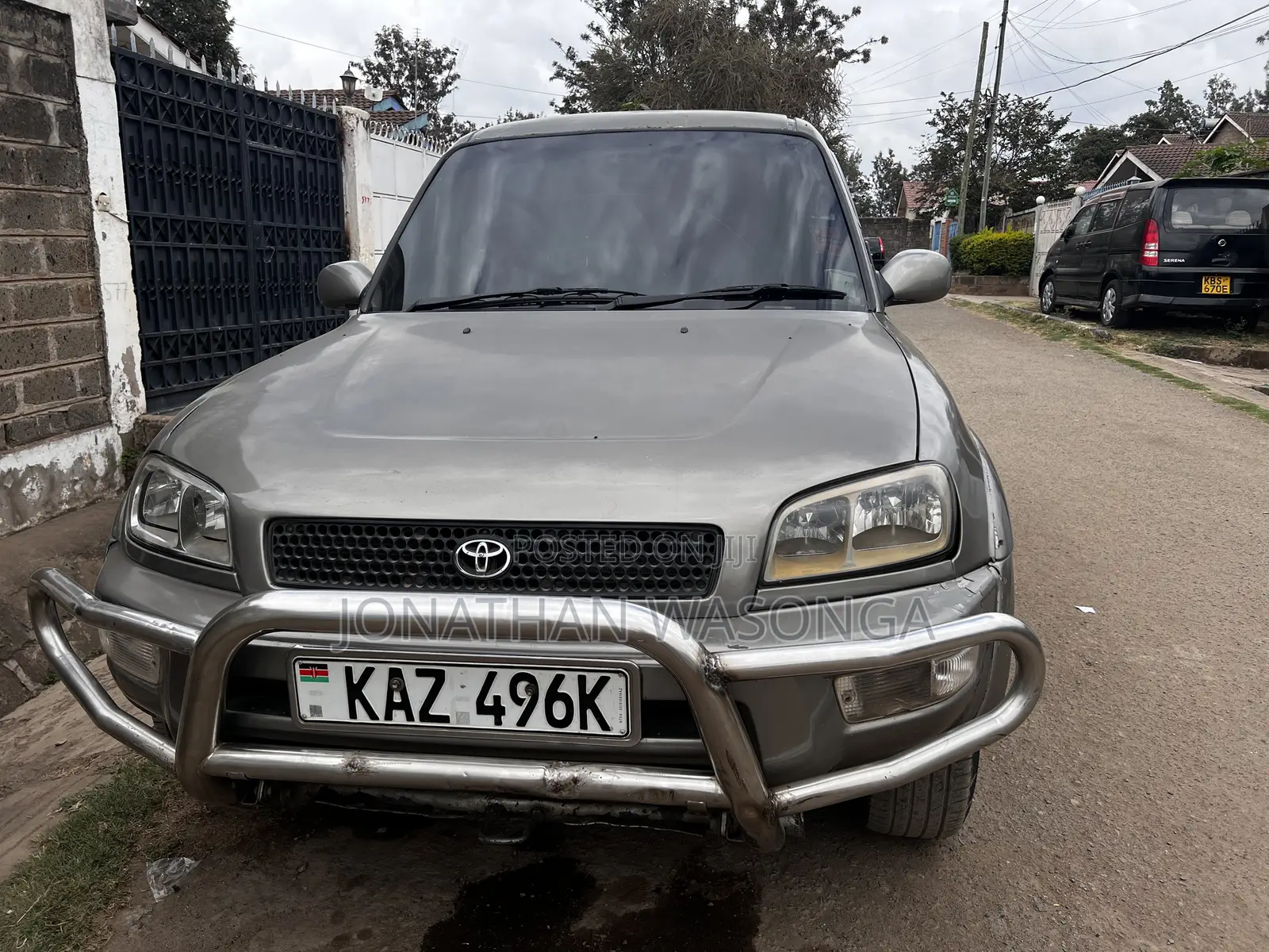 Toyota RAV4 Automatic 2000 Gray