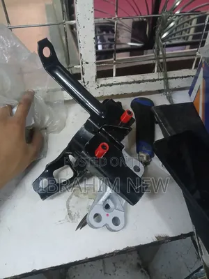 Suzuki Alto Gearbox Mounting