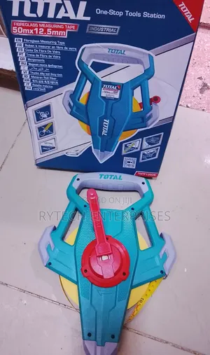 Total Fibreglass Measuring Tape 50m
