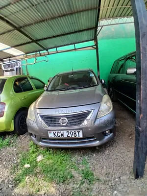 Nissan Latio 1.2 2013 Gray