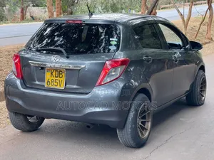 Toyota Vitz 2013 Black