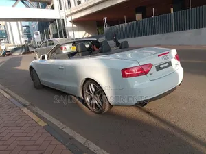 Audi A5 2.0T Premium quattro 2dr Convertible AWD (2.0L 4cyl Turbo 8A)